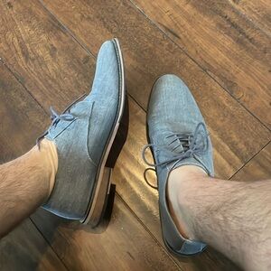 Blue texture Express dress shoes